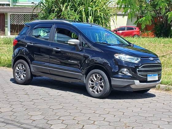 FORD ECOSPORT 1.6 SE 16V FLEX 4P MANUAL FORD ECOSPORT 1.6 SE 16V FLEX 4P MANUAL